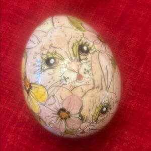 Audra Easter egg 2001